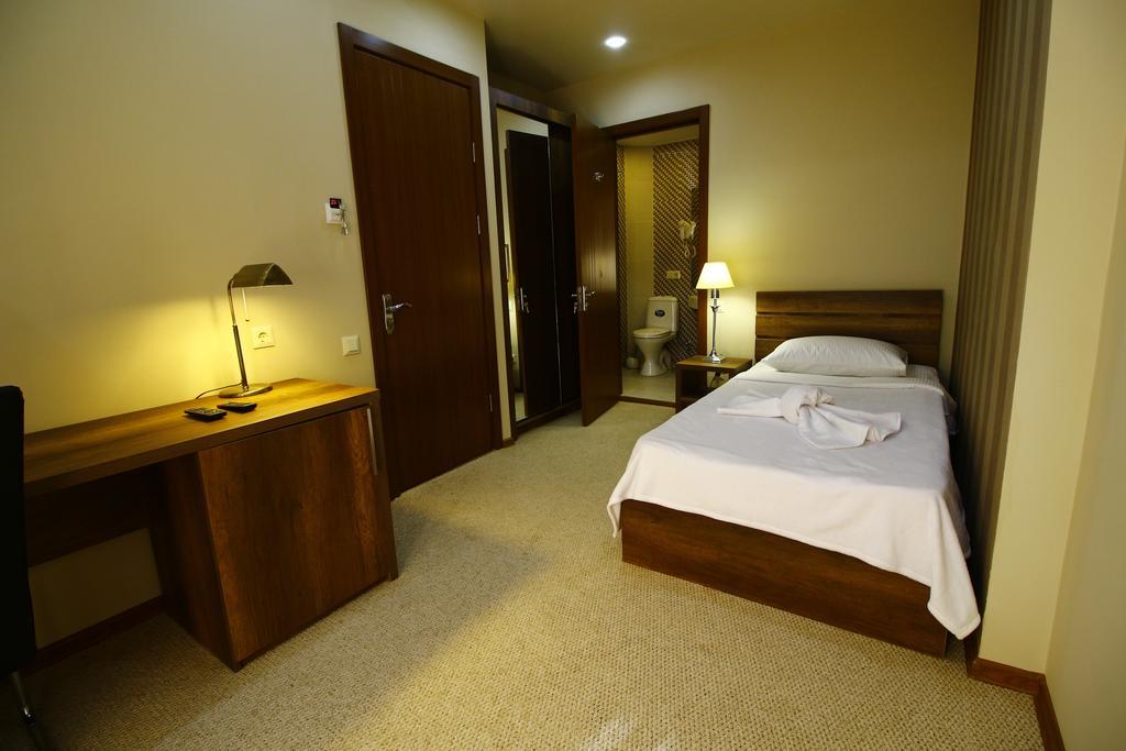 Sani Hotel Tiflis Dış mekan fotoğraf